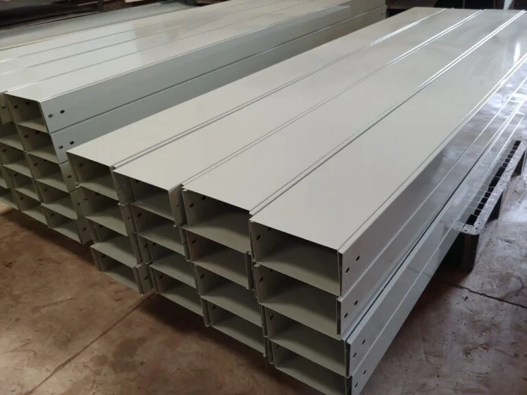 Máng lưới và phụ kiện lắp đặt máng lưới 49 Máng cáp điện The Sun