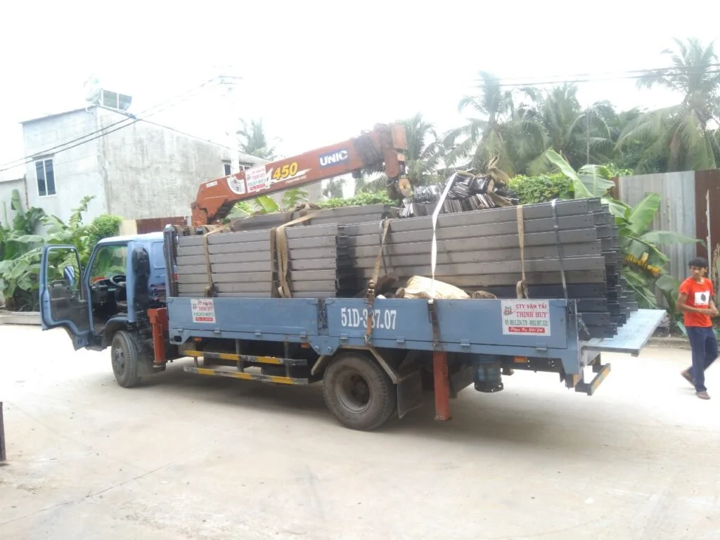 Giao hàng thang cáp