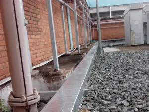 Máng cáp ngoài trời