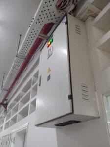 Thang máng cáp trung tâm thương mại: Kết hợp cùng với tủ điện phân phối