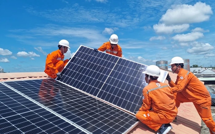 Ưu tiên phát triển điện mặt trời mái nhà
